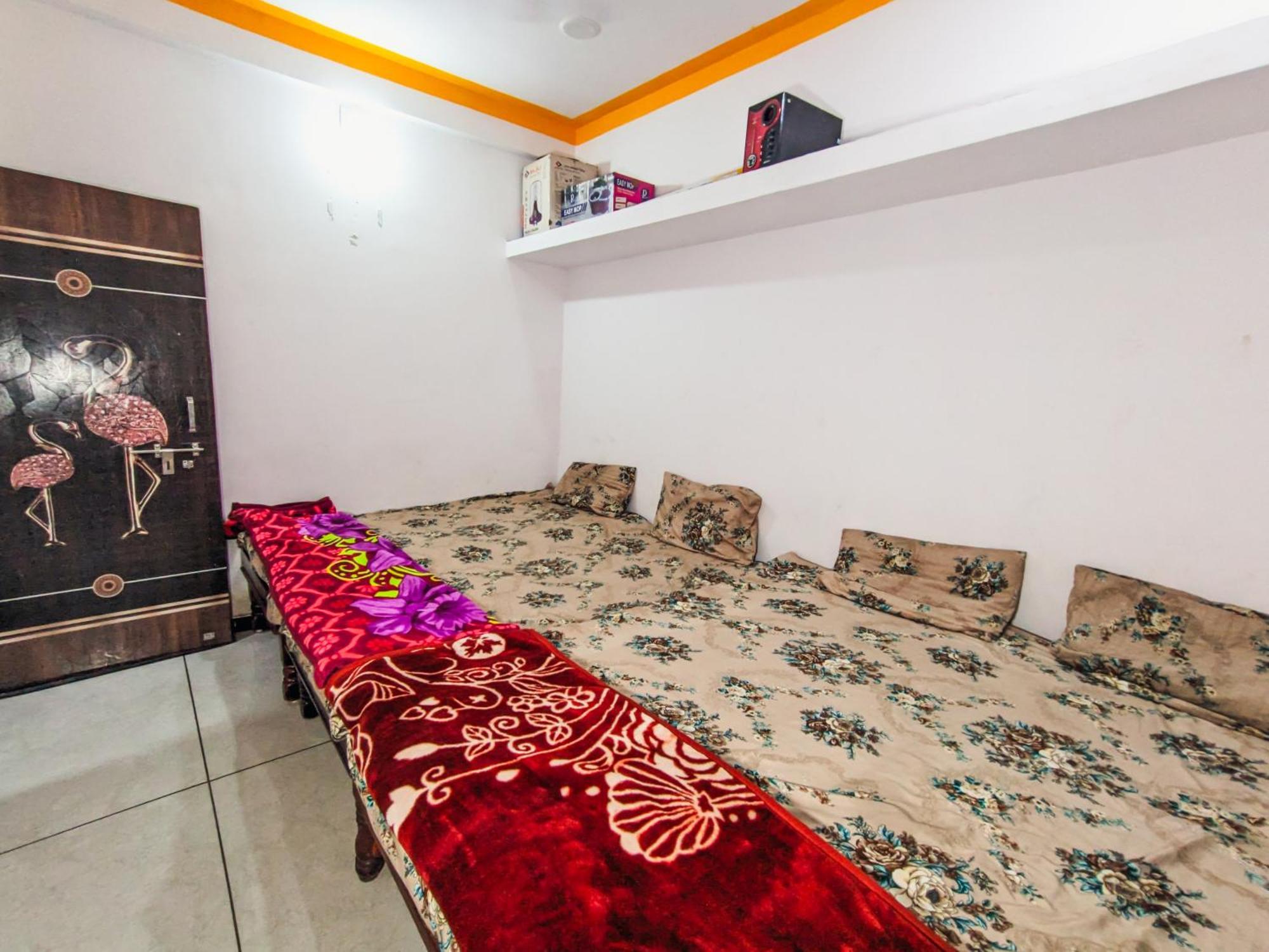 Bhavya Homestay Garudeshwar 外观 照片
